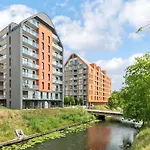 Aparthotel Aura Iii Center By Downtown Gdansk