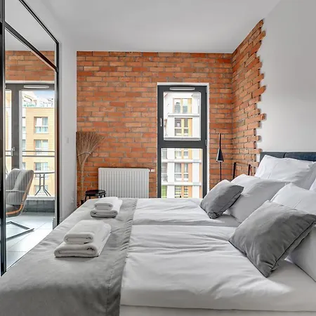 Aura Iii Center By Downtown *