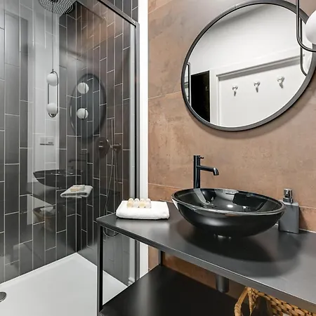 Apartment Aura Iii Center By Downtown