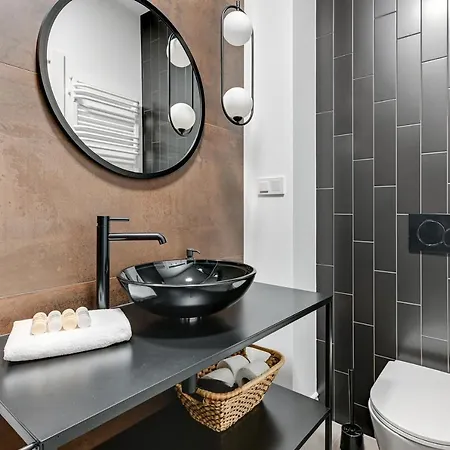 Aura Iii Center By Downtown Apartment Gdansk