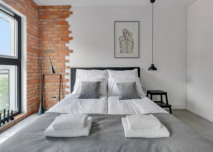 Apart-hotel Aura Iii Center By Downtown 4*