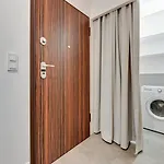 Aura Iii Center By Downtown Aparthotel Gdaňsk